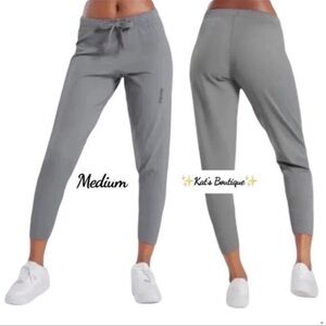GYMSHARK Women’s Pause Joggers, Medium